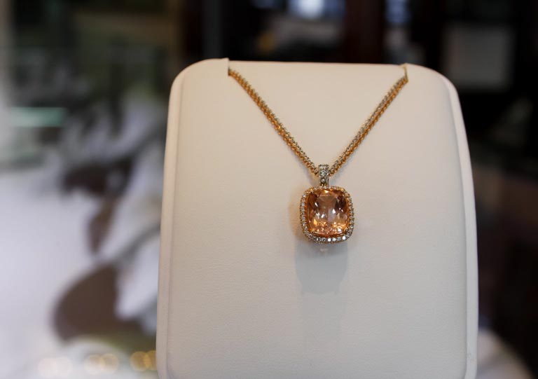 Red deer jewelry hotsell